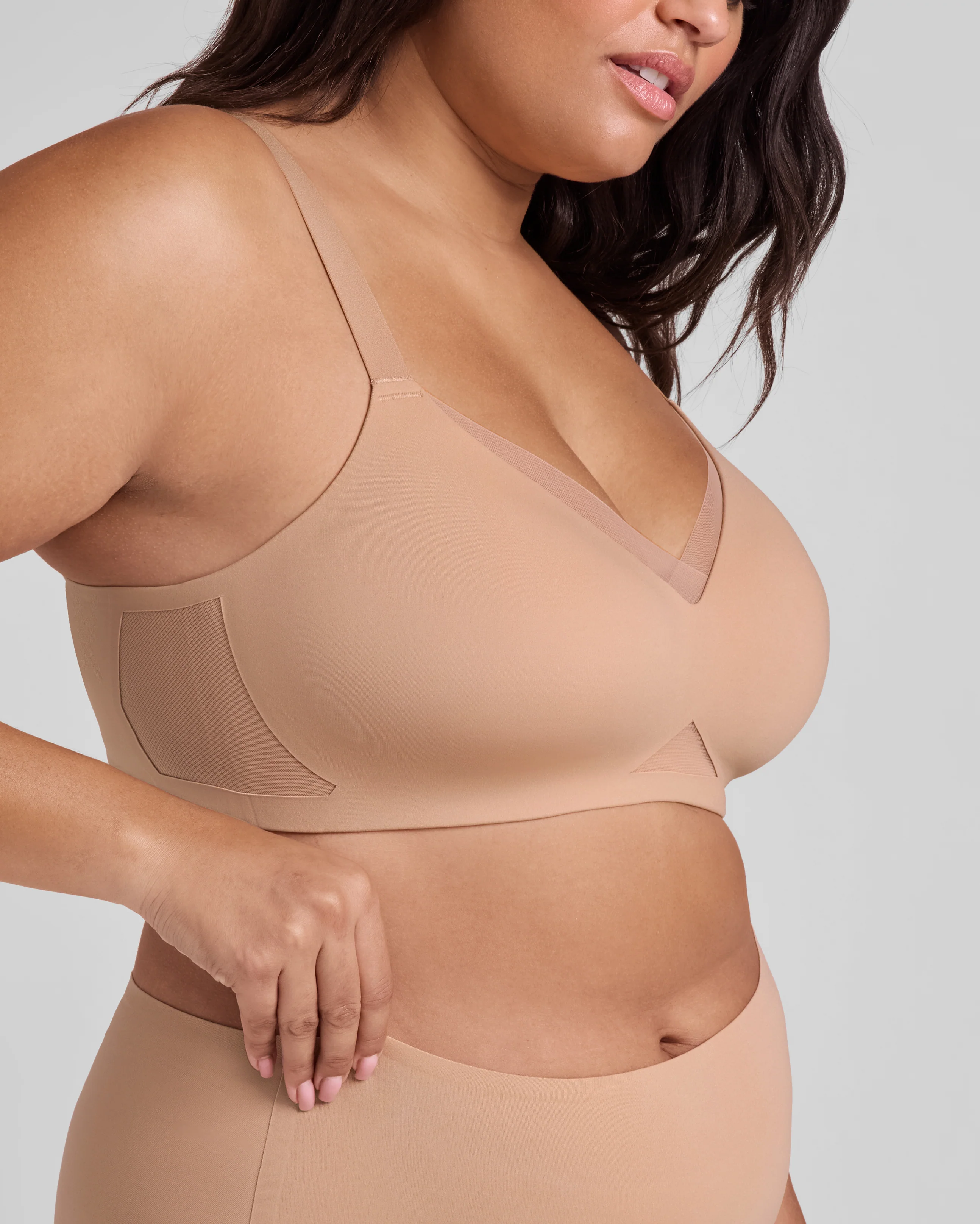 CrossOver Contour Bra - Image 13