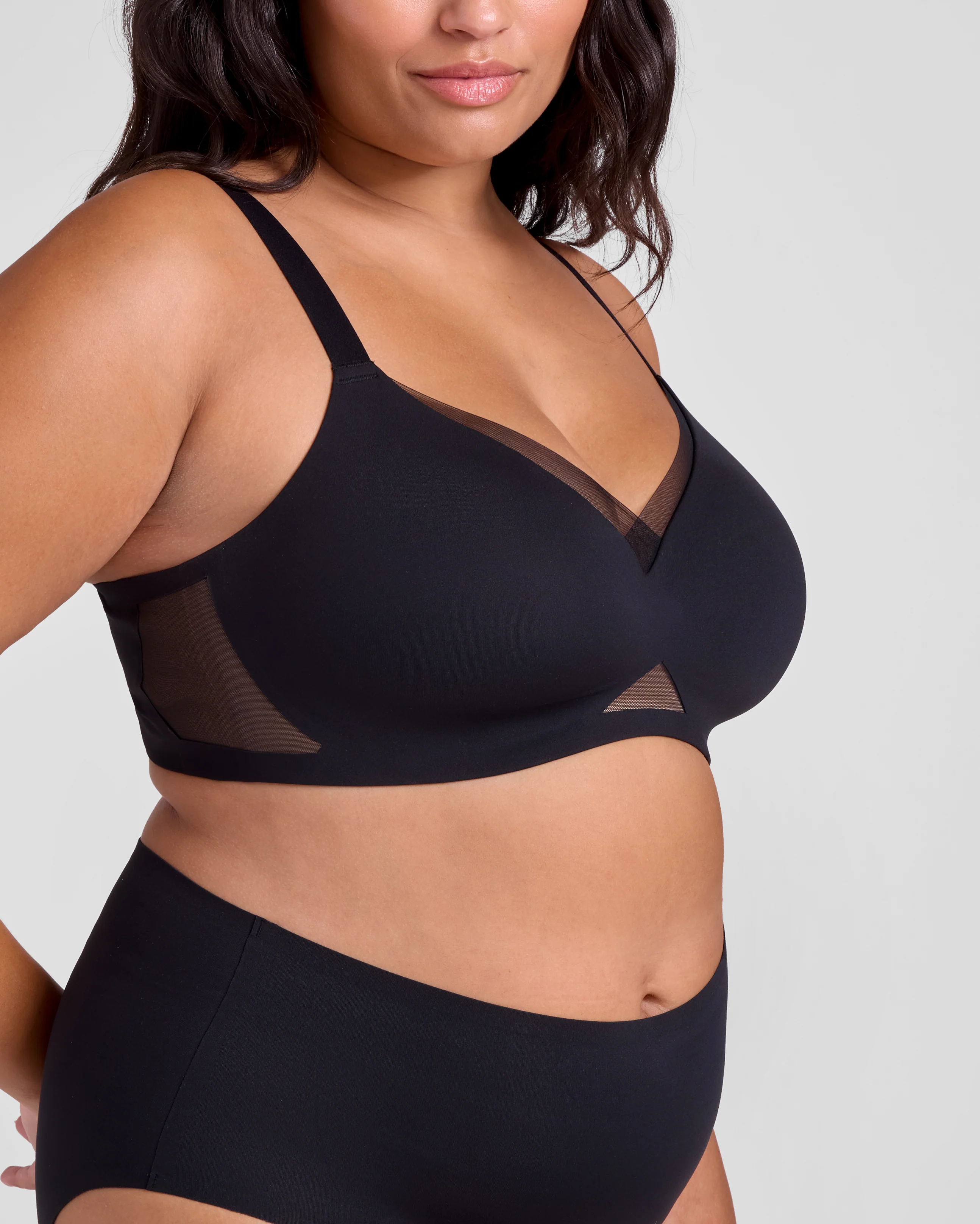 CrossOver Contour Bra - Image 18