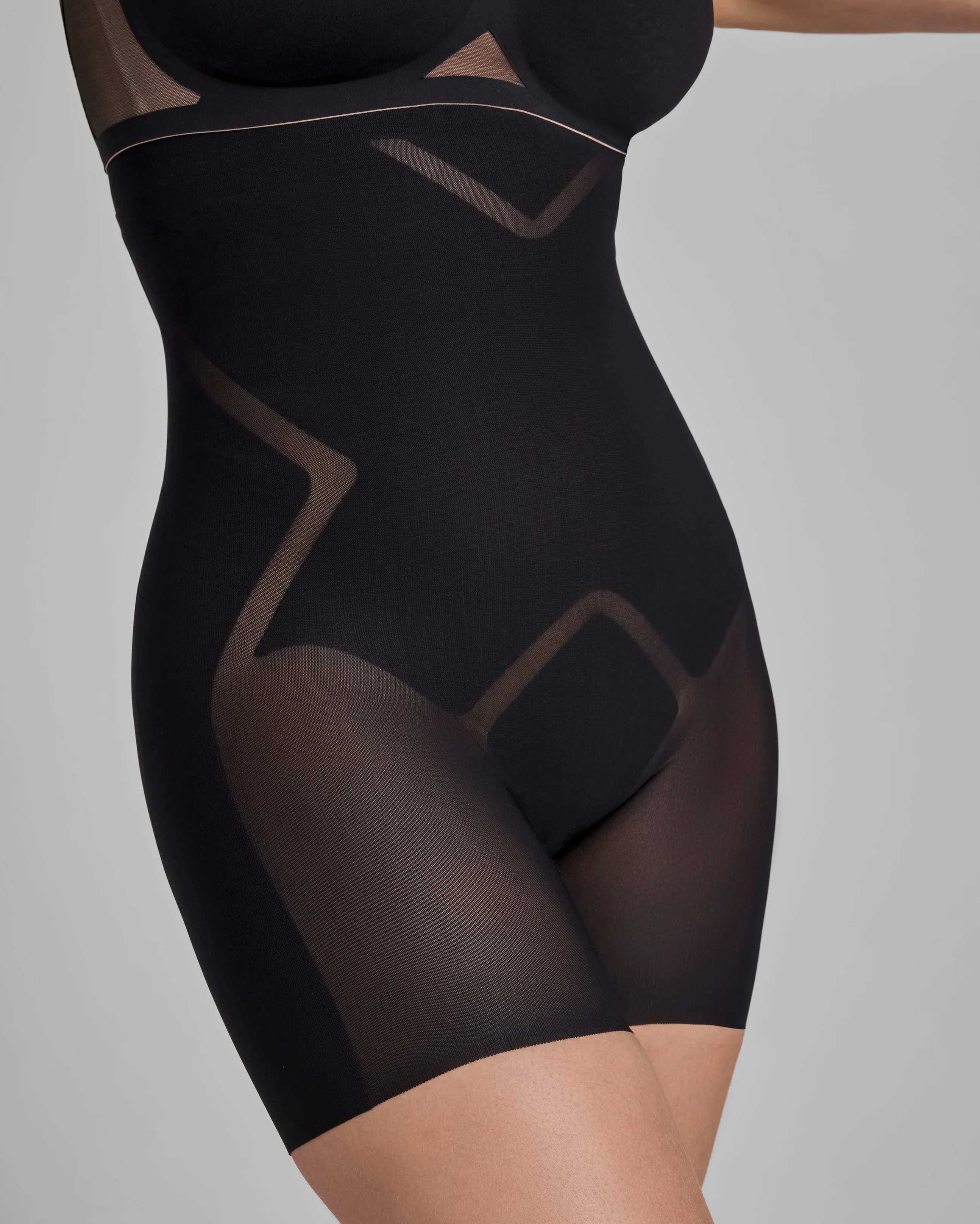 MeshSculpt High-Waist Short - Image 9